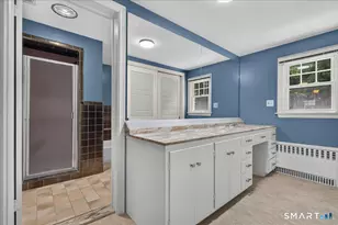 193 Dessa Dr, Hamden, CT 06517 - Photo 29