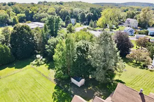 9 Daniel St, Norwich, CT 06360 - Photo 7