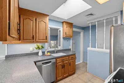 162 Westgate Street, West Hartford, CT 06110 - Photo 11
