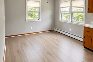 88 Elizabeth Ann Dr, New Haven, CT 06512 - Photo 3