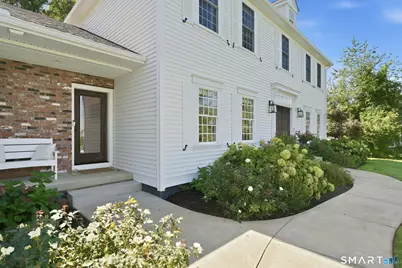 6 Matthew Drive, Suffield, CT 06078 - Photo 5