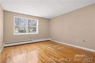 106 Oakwood Ave, West Hartford, CT 06119 - Photo 7