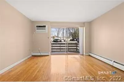 106 Oakwood Avenue #A1, West Hartford, CT 06119 - Photo 5