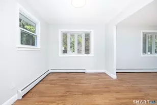 412 Narrow Ln, Orange, CT 06477 - Photo 7