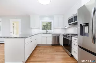412 Narrow Ln, Orange, CT 06477 - Photo 11