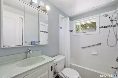 33 Spring Garden Road, Enfield, CT 06082 - Photo 23