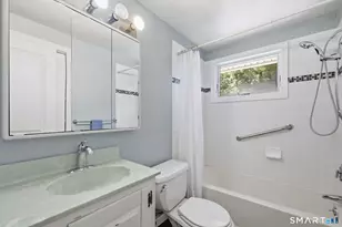 33 Spring Garden Rd, Enfield, CT 06082 - Photo 23