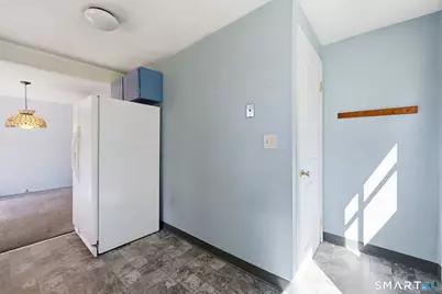 33 Spring Garden Road, Enfield, CT 06082 - Photo 15