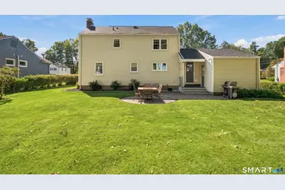 88 Parsons Drive, West Hartford, CT 06117 - Photo 33