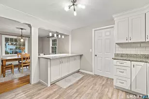 88 Parsons Dr, West Hartford, CT 06117 - Photo 7