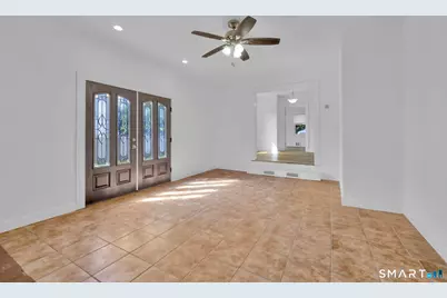 6 Henry Street, Bethel, CT 06801 - Photo 9