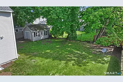 6 Henry Street, Bethel, CT 06801 - Photo 27