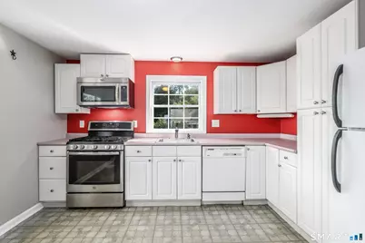 7 Parmalee Park Place, Newtown, CT 06470 - Photo 7