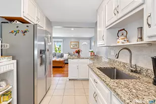 296 Ruth St, Bridgeport, CT 06606 - Photo 7