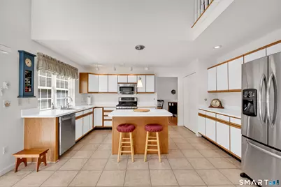 62 Greenview Terrace, Middletown, CT 06457 - Photo 5