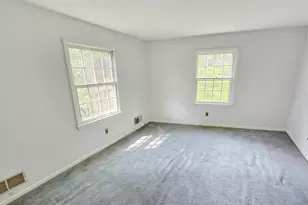 102 Fillow St, Norwalk, CT 06850 - Photo 31