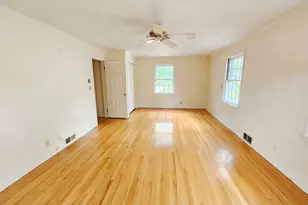 102 Fillow St, Norwalk, CT 06850 - Photo 25