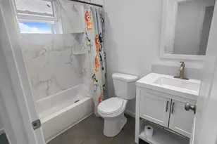 1042 Iranistan Ave, Bridgeport, CT 06604 - Photo 23