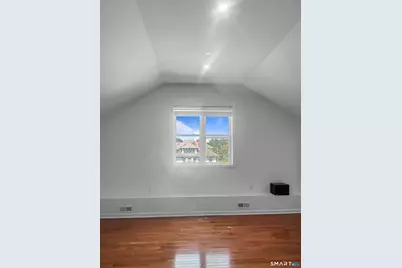 1042 Iranistan Avenue #3, Bridgeport, CT 06604 - Photo 29