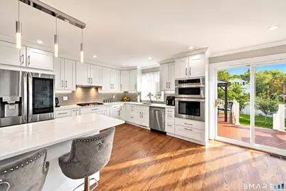 54 Saint Charles Avenue, Stamford, CT 06907 - Photo 5