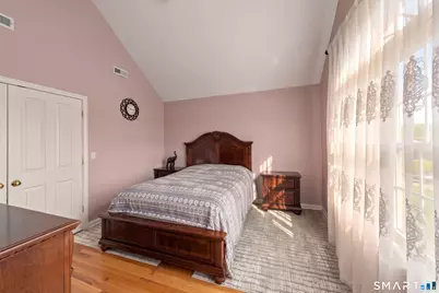 54 Saint Charles Avenue, Stamford, CT 06907 - Photo 17