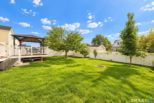 54 St Charles Ave, Stamford, CT 06907 - Photo 25