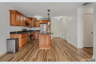 461 Bank Street #403, New London, CT 06320 - Photo 5