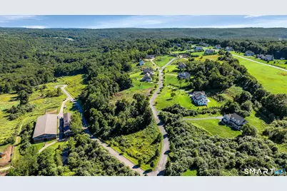 121 Willow Creek Estates Court, Southbury, CT 06488 - Photo 3