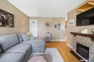 22 Heritage Woods, Wallingford, CT 06492 - Photo 5