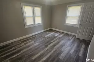 414-416 Pearl Harbor St, Bridgeport, CT 06610 - Photo 11
