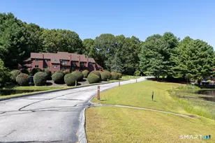 97 W Main St, East Lyme, CT 06357 - Photo 35