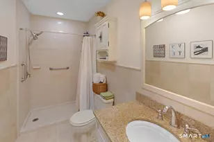 97 W Main St, East Lyme, CT 06357 - Photo 19