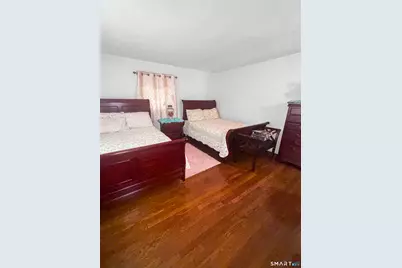 660 West Jackson Avenue, Bridgeport, CT 06604 - Photo 25