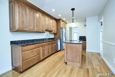 2675 Park Avenue #5, Bridgeport, CT 06604 - Photo 7