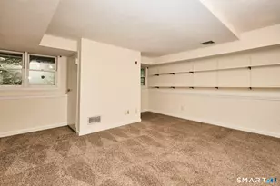 2675 Park Ave, Bridgeport, CT 06604 - Photo 33