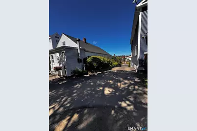 285 Charles Street, Bridgeport, CT 06606 - Photo 5
