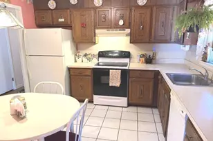 75 Starrs Plain Rd, Danbury, CT 06810 - Photo 9