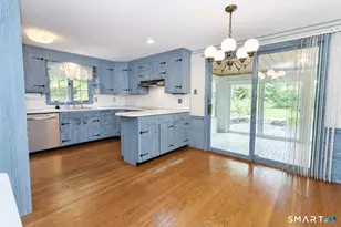 225 Westmont St, West Hartford, CT 06117 - Photo 17