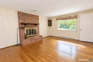 225 Westmont St, West Hartford, CT 06117 - Photo 11