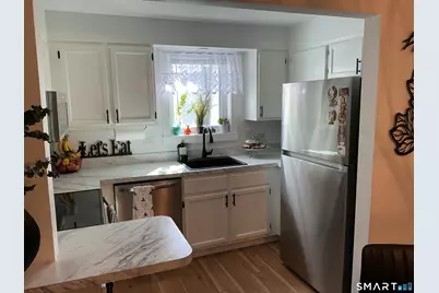 410 Farmington Avenue #L2, New Britain, CT 06051 - Photo 9