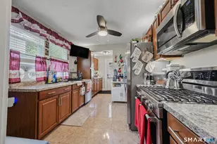 50 Nepaug St, Hartford, CT 06106 - Photo 9