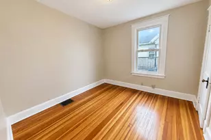 345 Park St, Bristol, CT 06010 - Photo 7