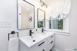 18 Eastview St, West Hartford, CT 06107 - Photo 25