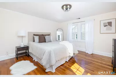 18 Eastview Street, West Hartford, CT 06107 - Photo 17