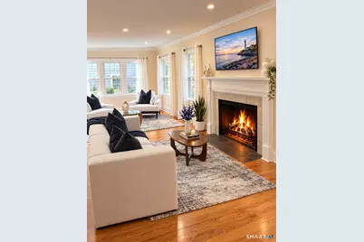 18 Eastview Street, West Hartford, CT 06107 - Photo 5