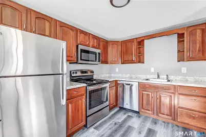 135 Heather Ridge #135, Shelton, CT 06484 - Photo 11