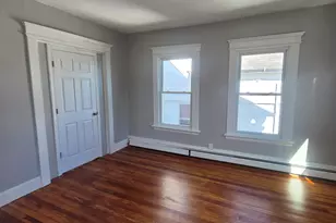46 Plaza Ave, Waterbury, CT 06710 - Photo 3