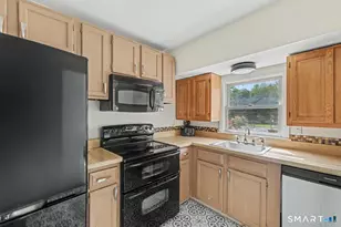54 Rope Ferry Rd, Waterford, CT 06385 - Photo 7