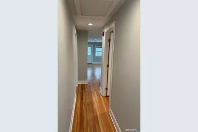 217 Park Road #3rd FL, West Hartford, CT 06119 - Photo 5