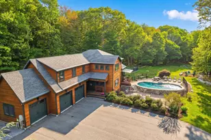 178 Great Neck Rd, Waterford, CT 06385 - Photo 1